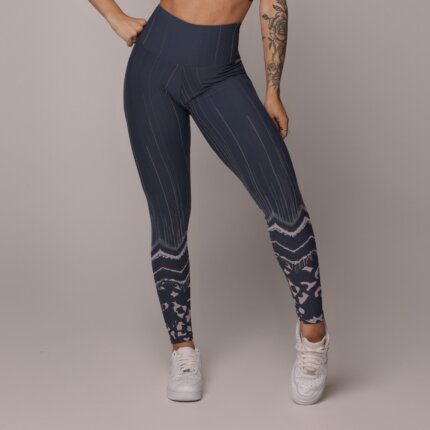 Legging Comum Jacquard Animal com Branco - Moving Fitness Wear