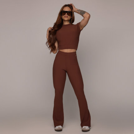 Conjunto Carmel Legging Flare e Cropped